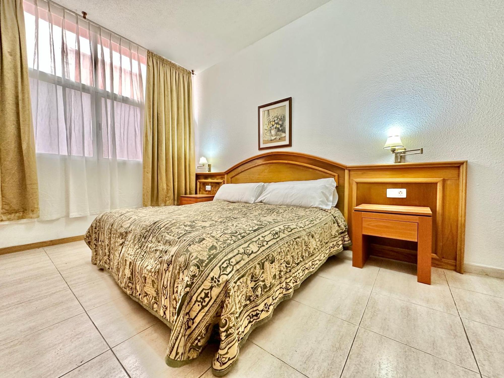 Alta Beachside Apartments Πουέρτο Ντε Λα Κρουζ Εξωτερικό φωτογραφία
