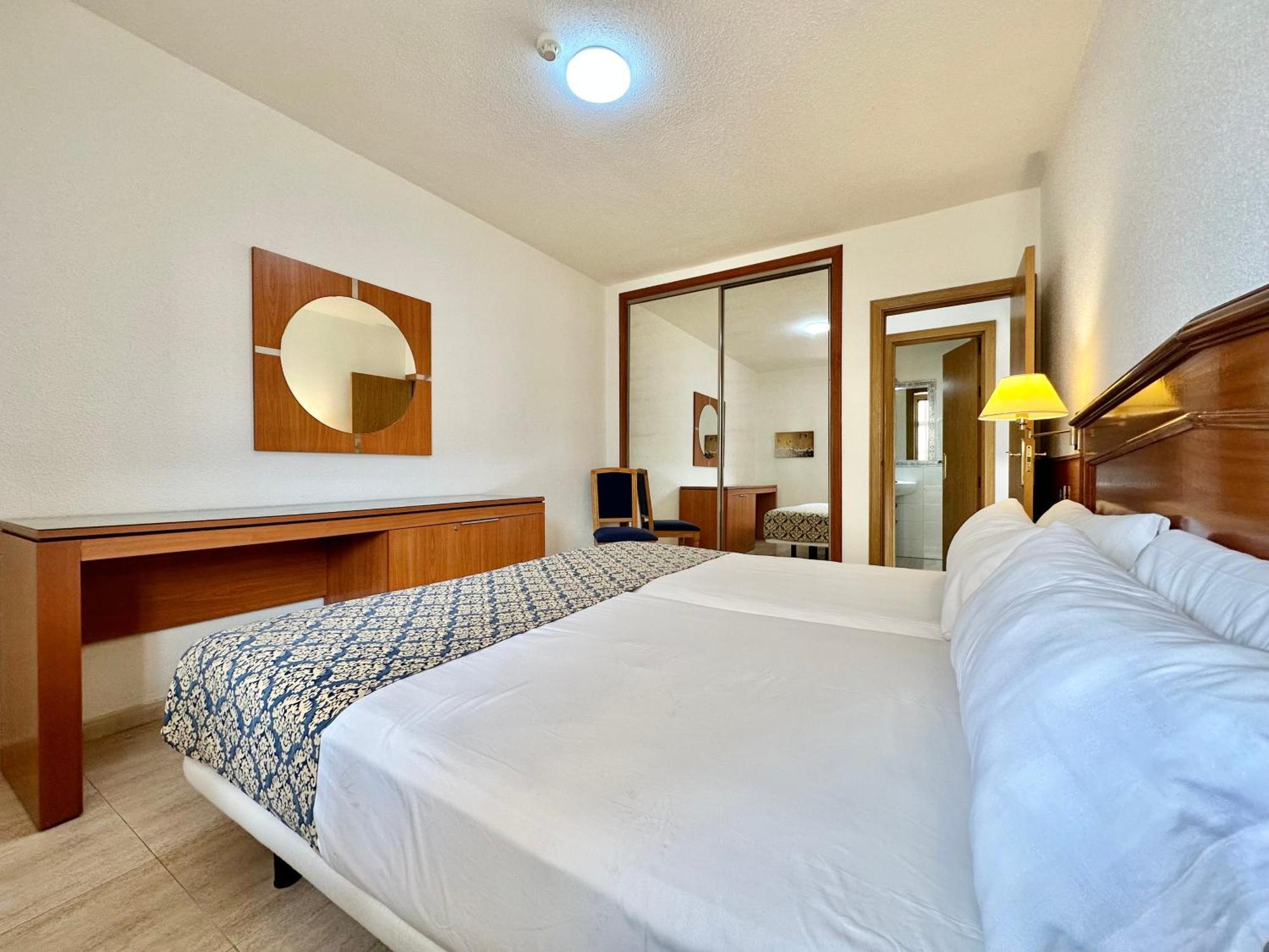 Alta Beachside Apartments Πουέρτο Ντε Λα Κρουζ Εξωτερικό φωτογραφία